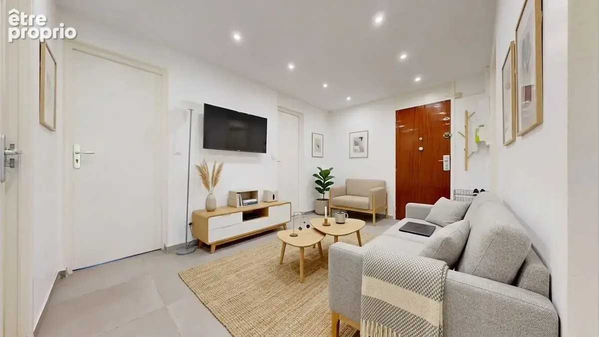 Appartement 5 pièces 69 m² à vendre à Villeurbanne (69100) - photo 2