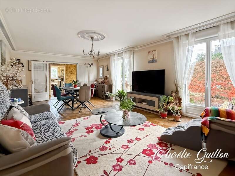 Maison à LE ROC-SAINT-ANDRE