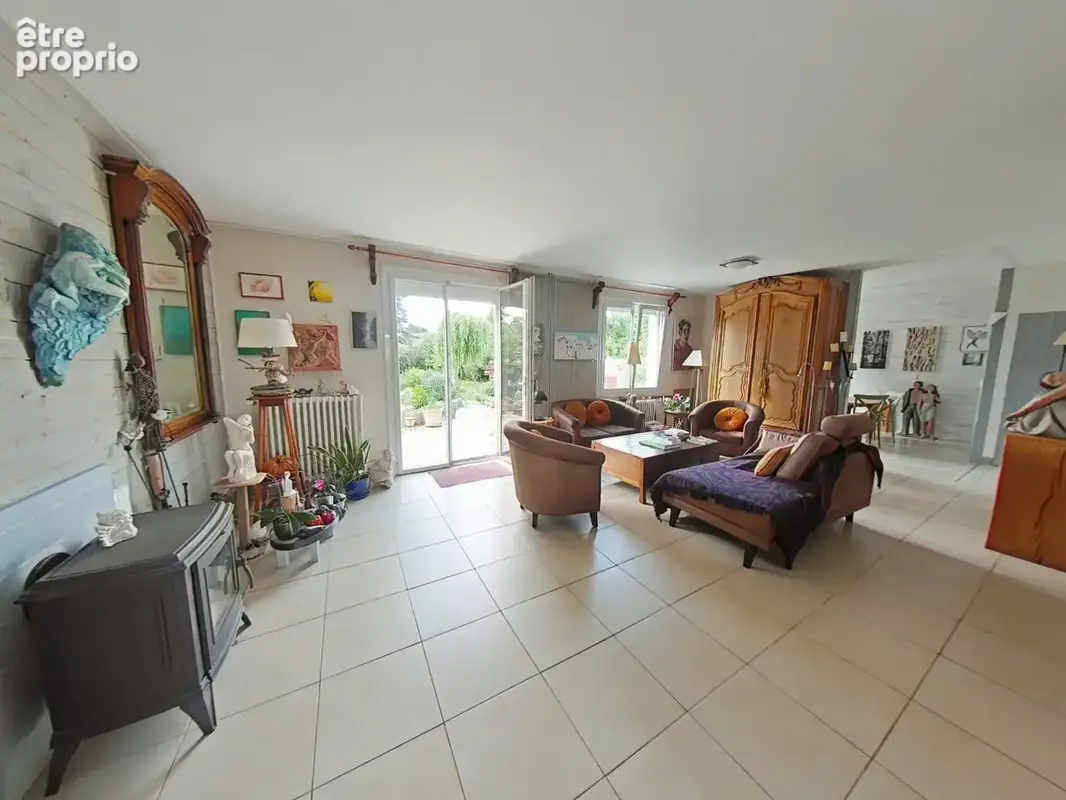 Maison 6 pièces 145 m² à vendre à Chambray-Les-Tours (37170) - photo 3