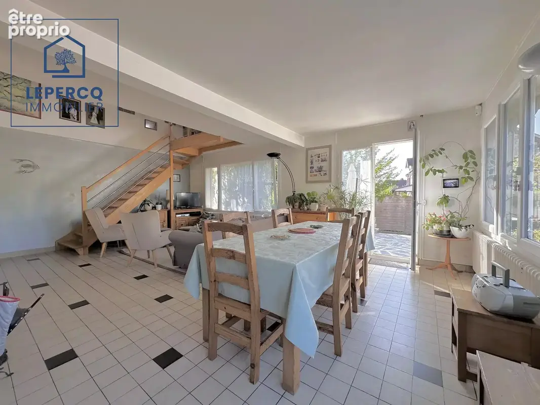 maison 6 pièces 140 m2 - photo 3