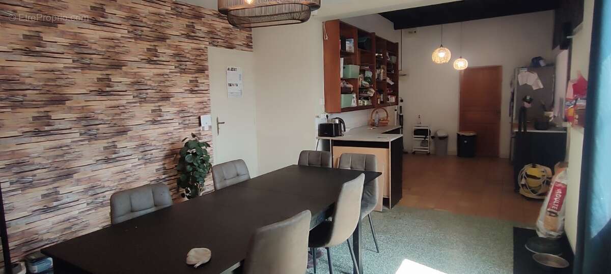 Maison 160 m² à Lalinde  - photo 2