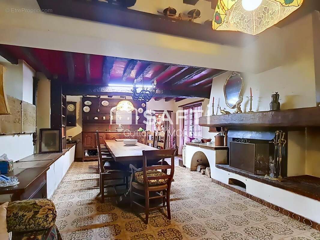Maison 350 m² à Romeny-Sur-Marne  - photo 3