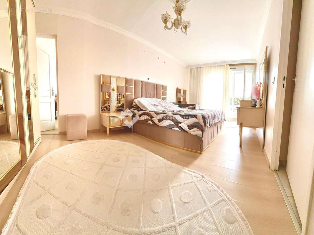 Appartement 114 m² à Garges-Les-Gonesse  - photo 3