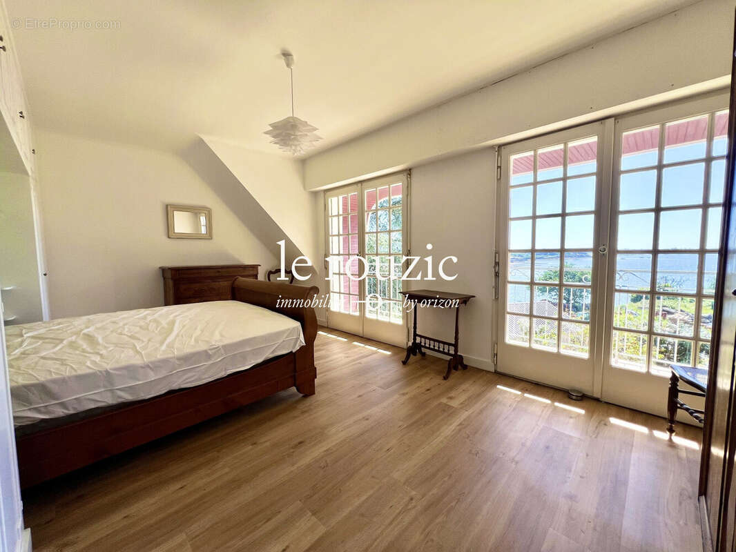 Maison 118 m² à Saint-Philibert  - photo 7