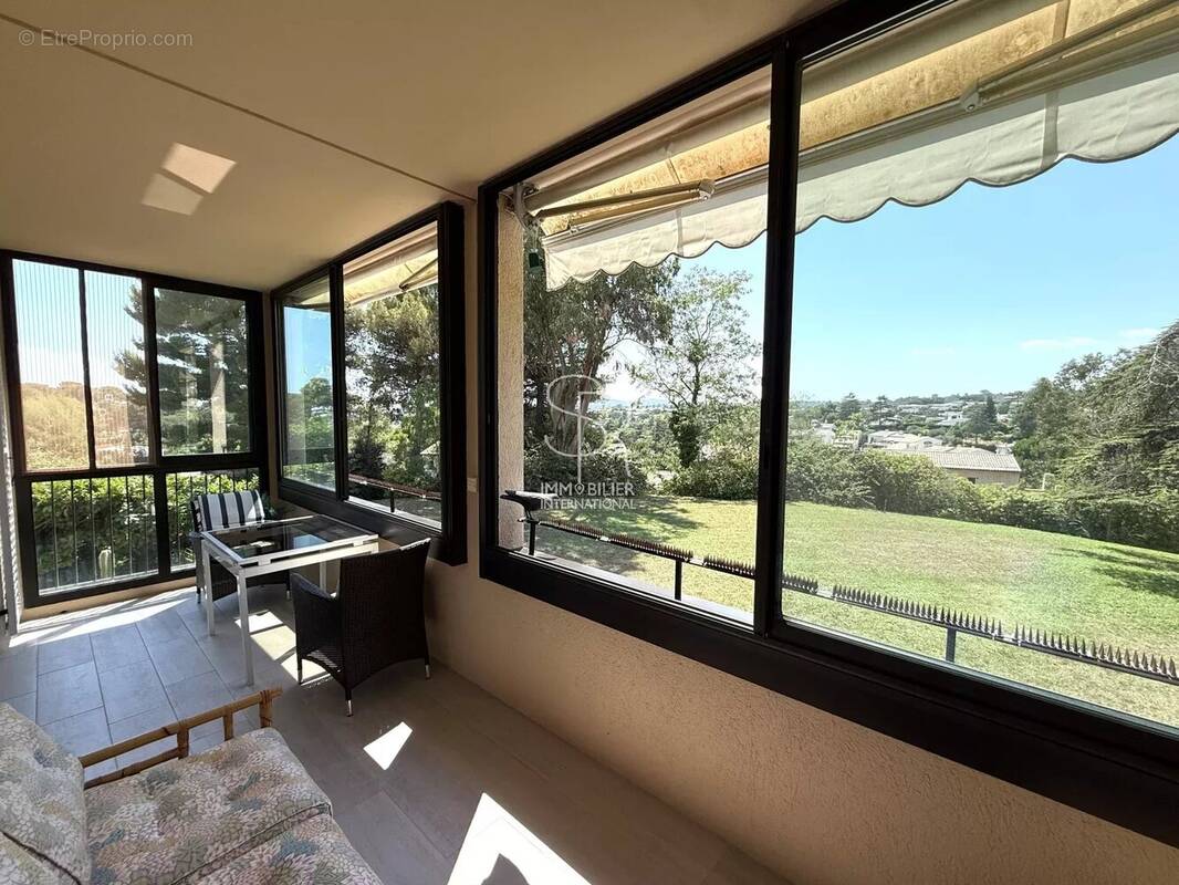Appartement à VILLENEUVE-LOUBET