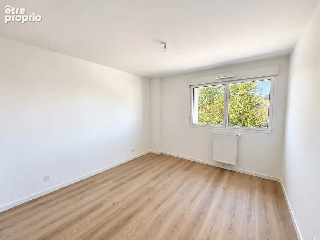 Appartement 4 pièces 91 m² à vendre à Bordeaux (33000) - photo 4