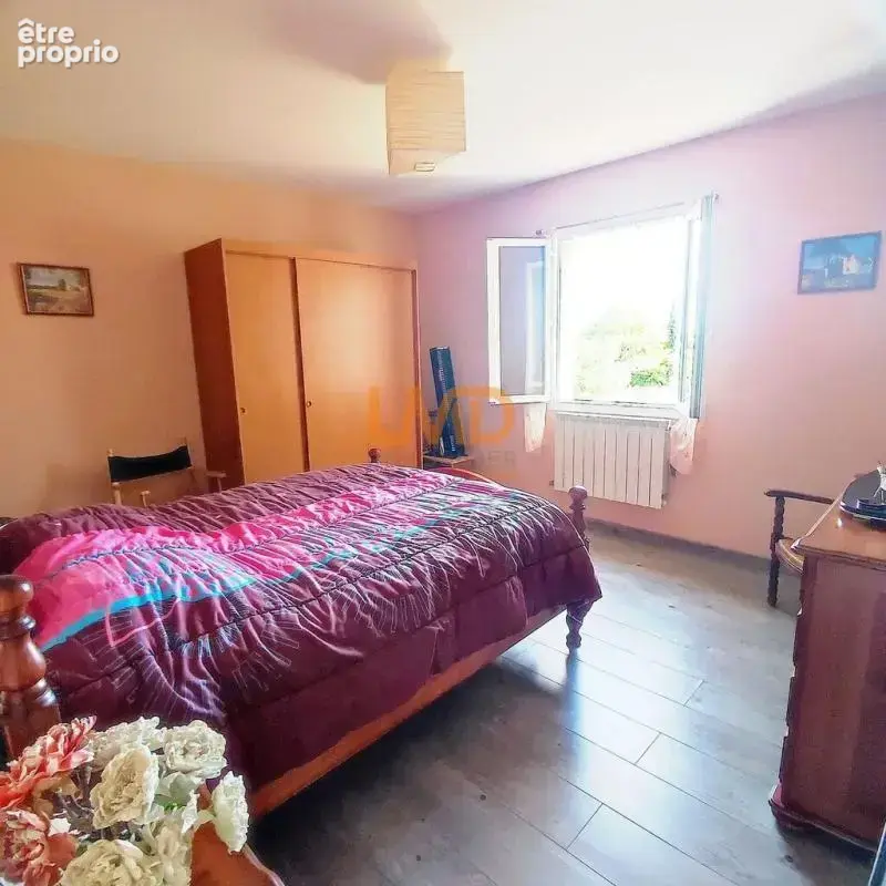 Villa familiale 5 chambres  avec piscine et jardin arboré - photo 10