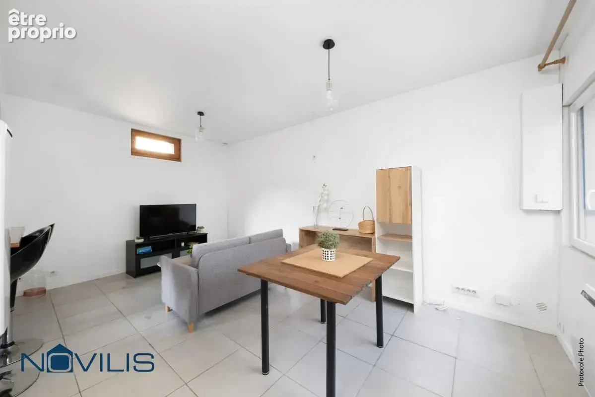 Palais de justice, T2 Chartreuse clés en main avec toit terrasse (Airbnb possible) - photo 3