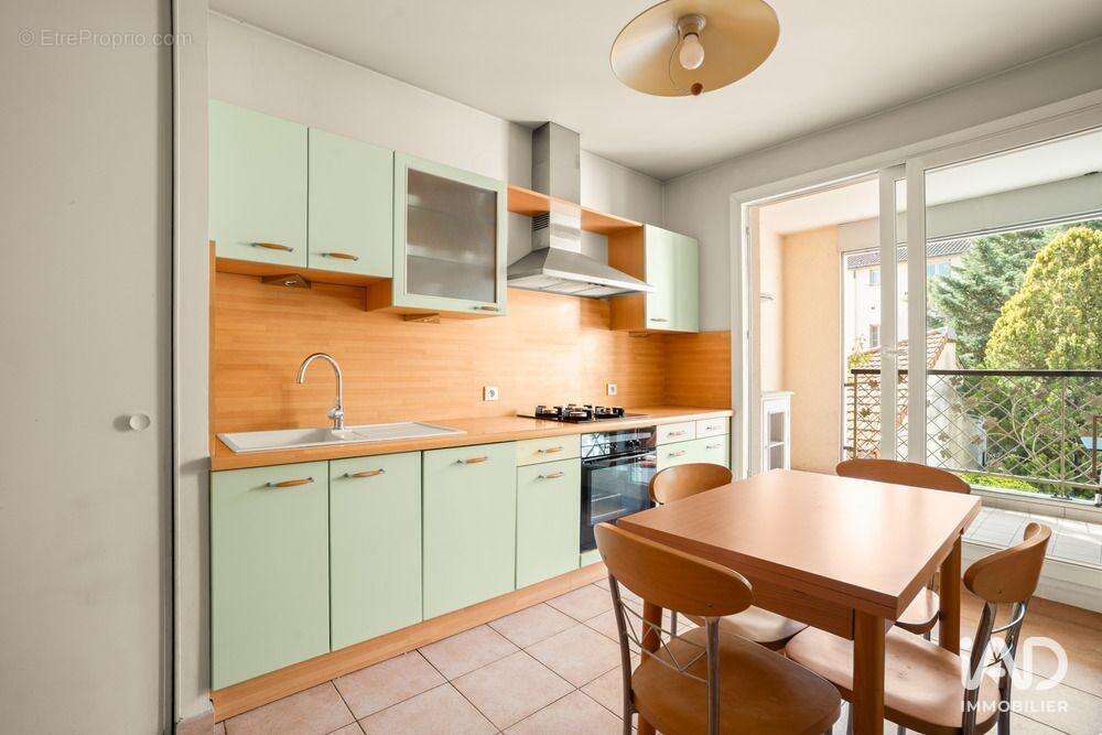 Photo 4 - Appartement à ECULLY