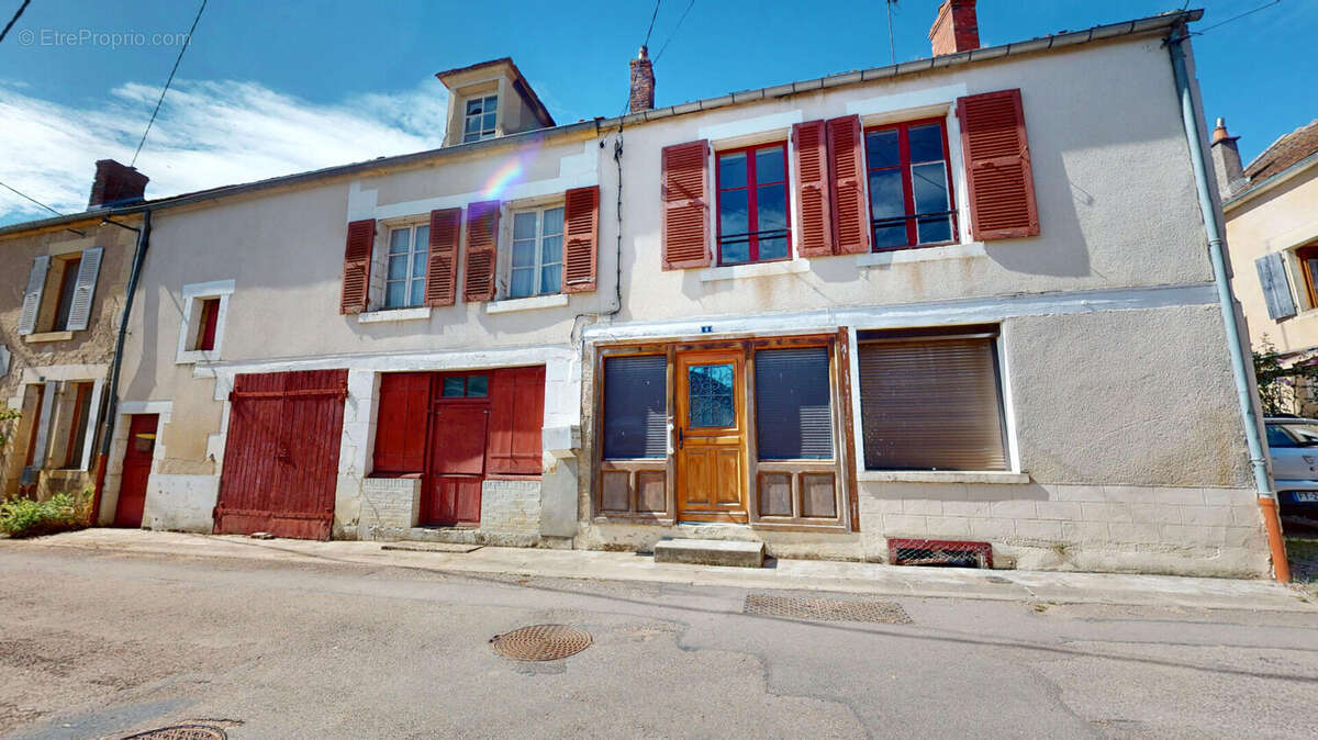 Maison à BRINON-SUR-BEUVRON