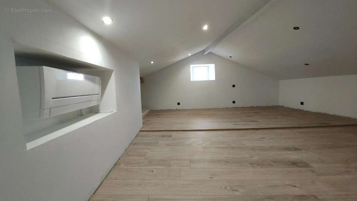 Maison à SAINT-SERNIN