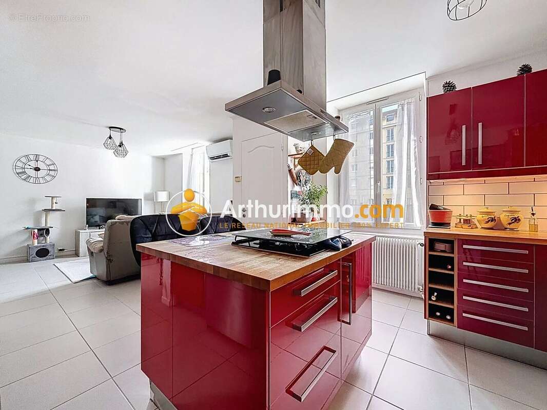 Appartement à BOURGOIN-JALLIEU