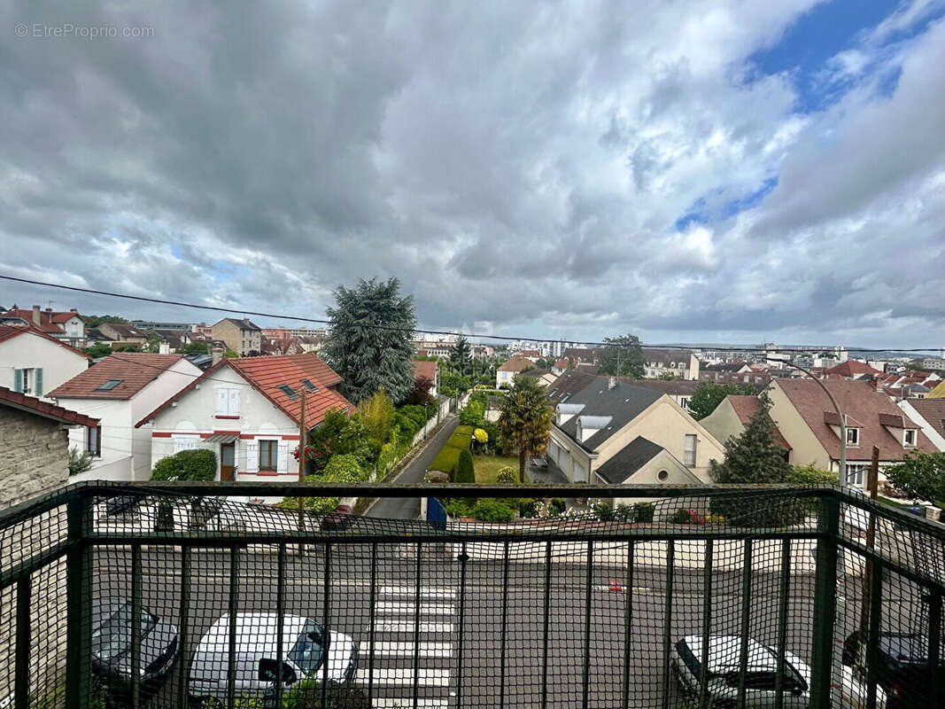 Appartement à POISSY