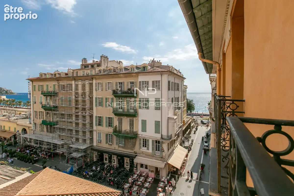 Nice – vieux-nice  charmant appartement studio/2 pièces, avec vues dégagées mer - photo 4