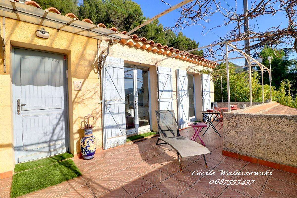 Maison à CUGES-LES-PINS