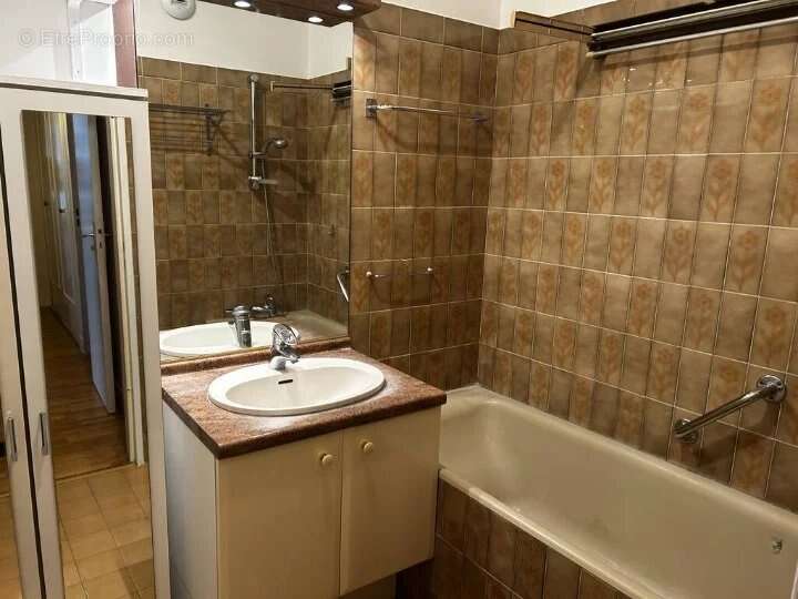 Appartement à VERSAILLES