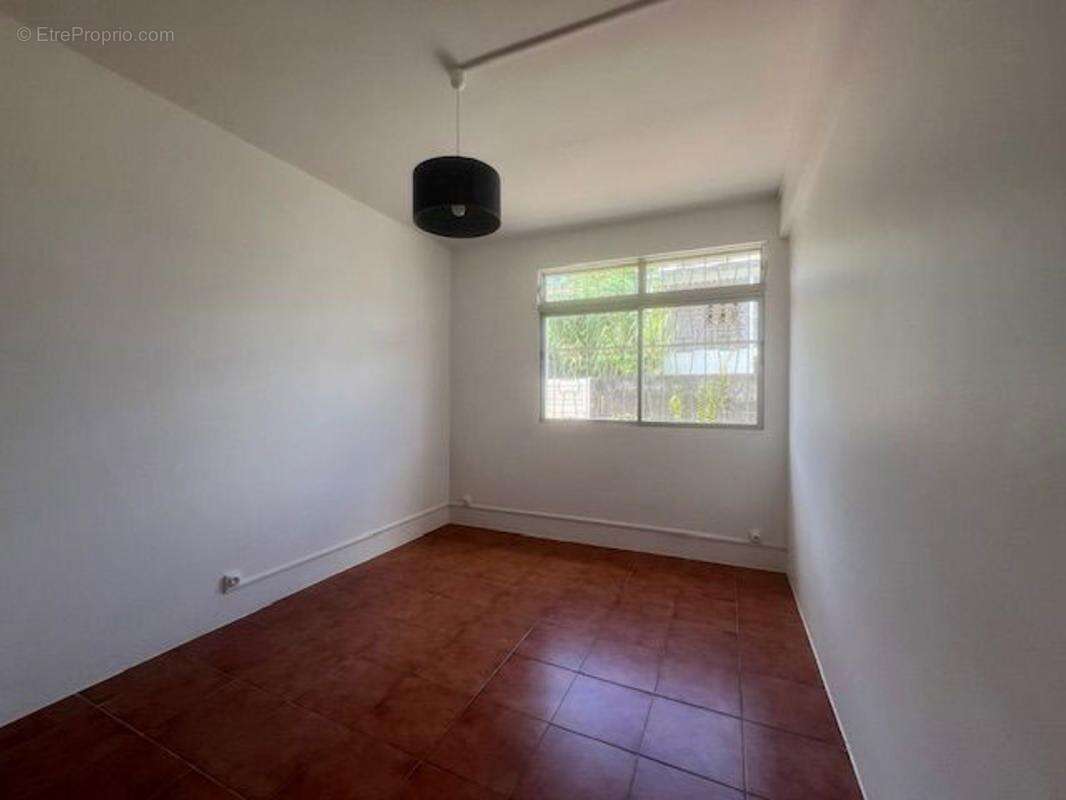 Maison à FORT-DE-FRANCE