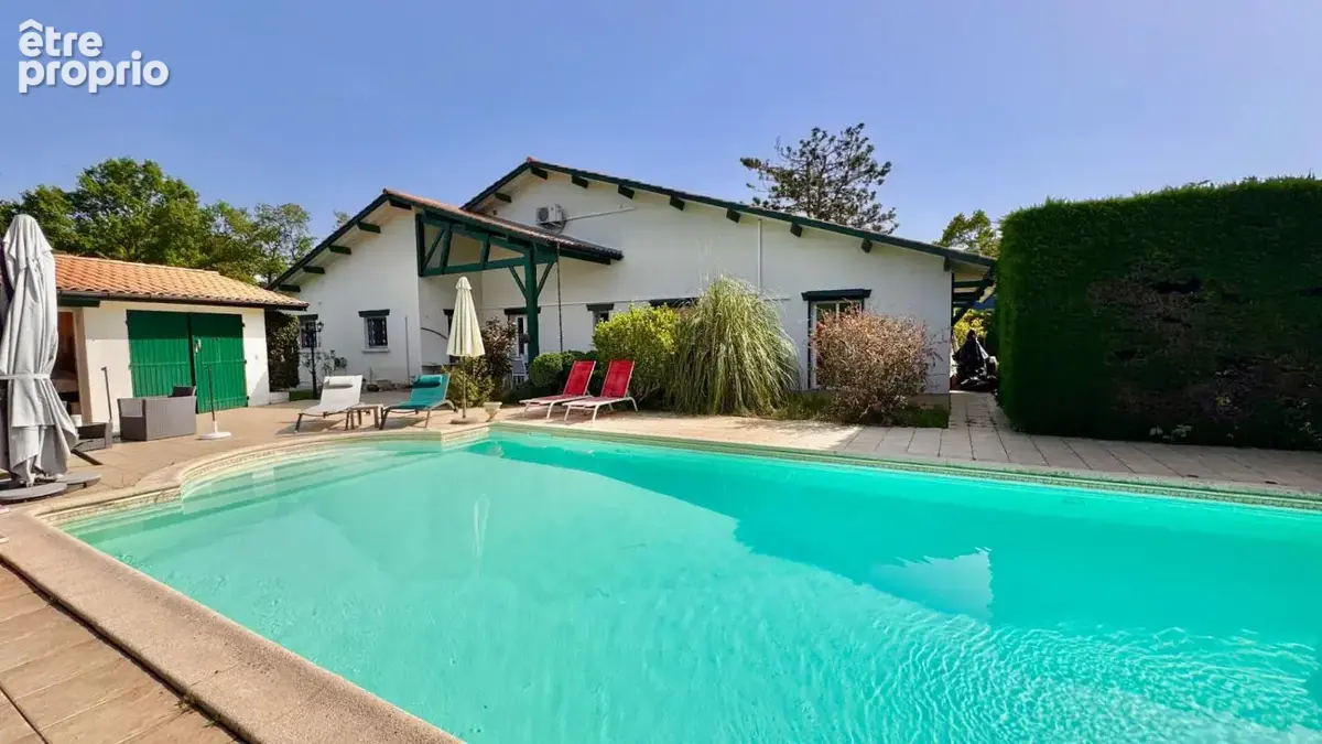 Grande propriété familiale sur plus de 2000 m² ! - photo 1