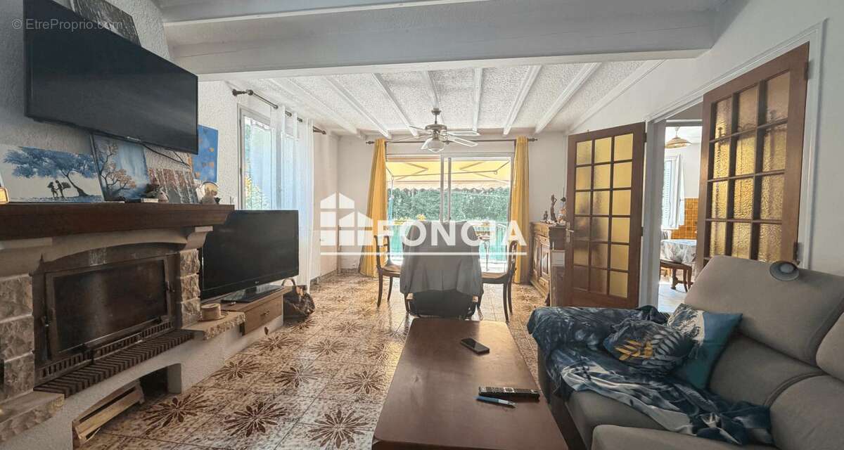 Appartement à VIZILLE