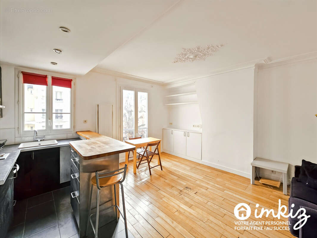 Appartement à PARIS-15E