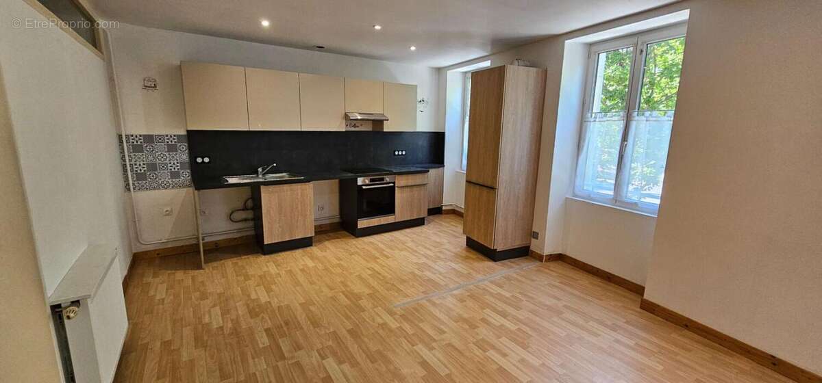 Appartement à MONTELIMAR
