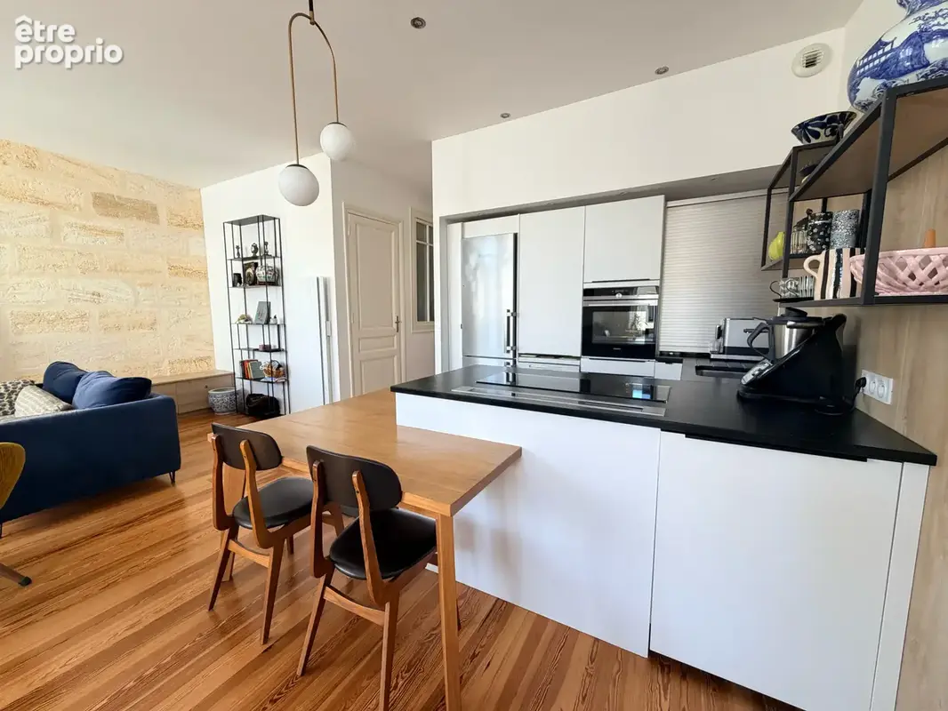 3 pièces 95 m2  de charme rénové - Quartier Le Tondu - photo 9