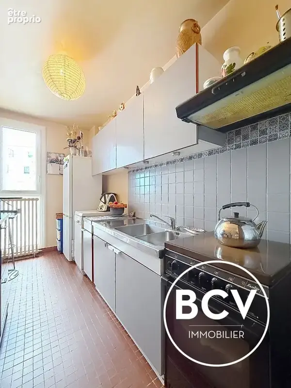 Appartement T2 avec balcon + parking + cave - photo 5
