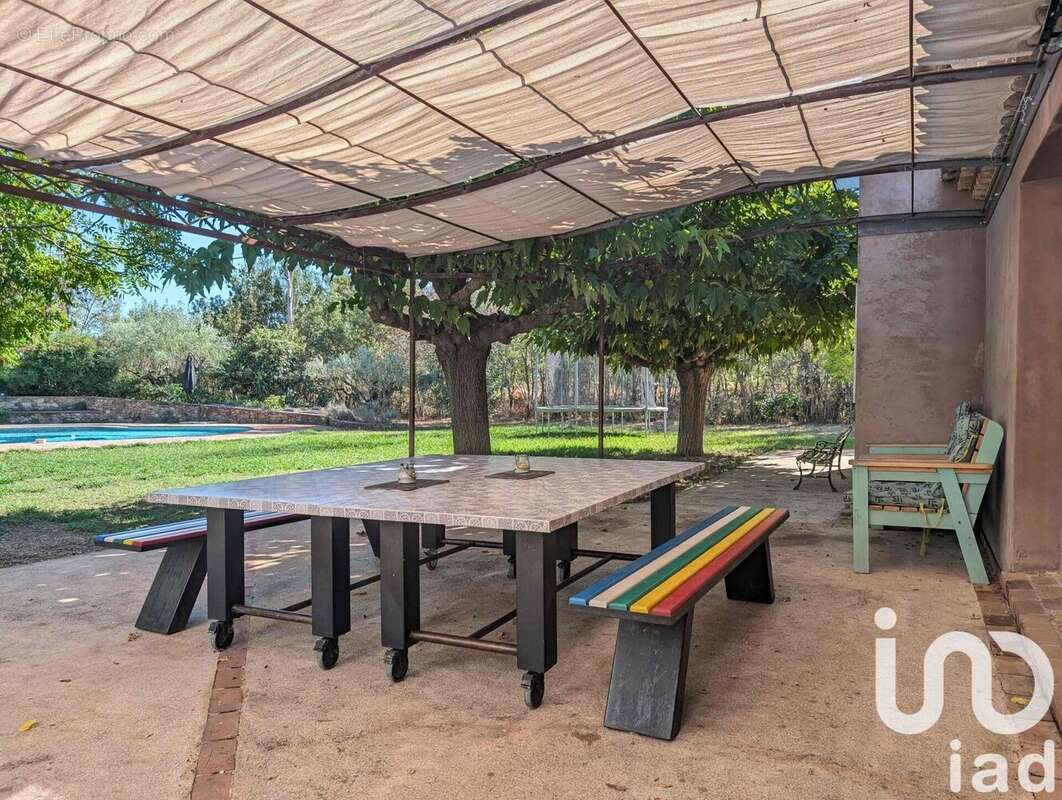 Photo 3 - Maison à CUERS