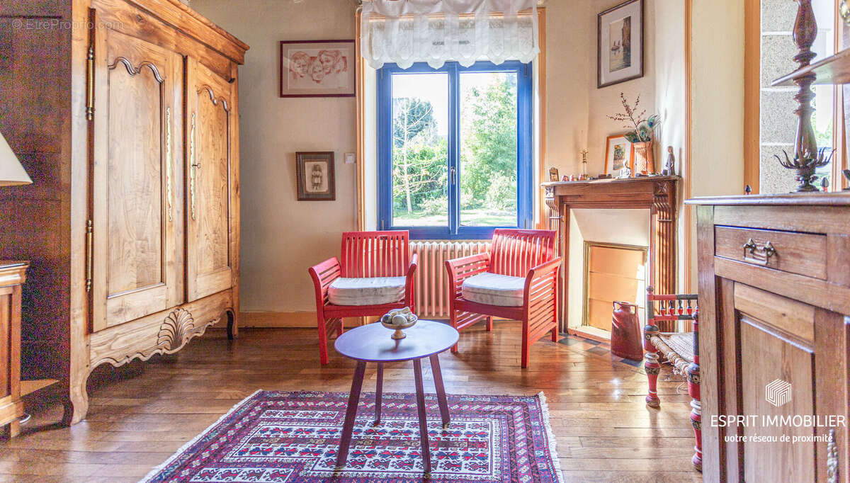 Maison à PONT-AVEN