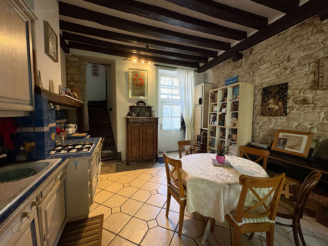 Maison à FONTAINEBLEAU