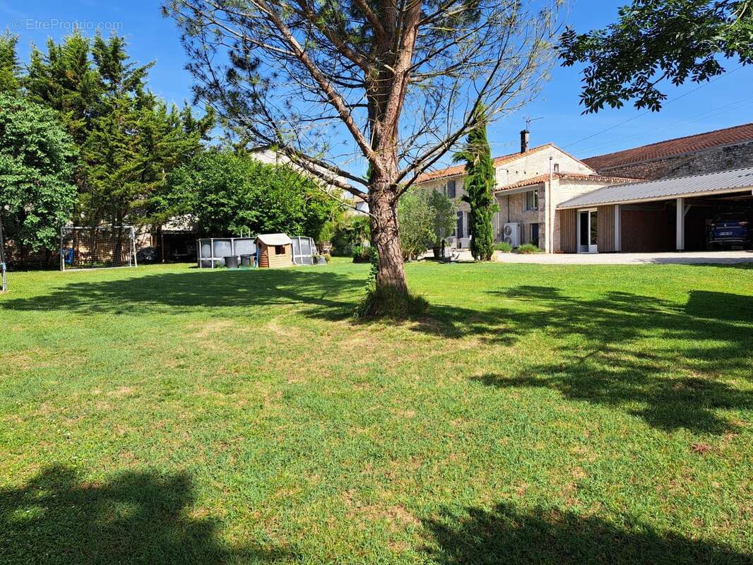 Maison à vendre 8 pièces CELLES SUR BELLE (79) - photo 18