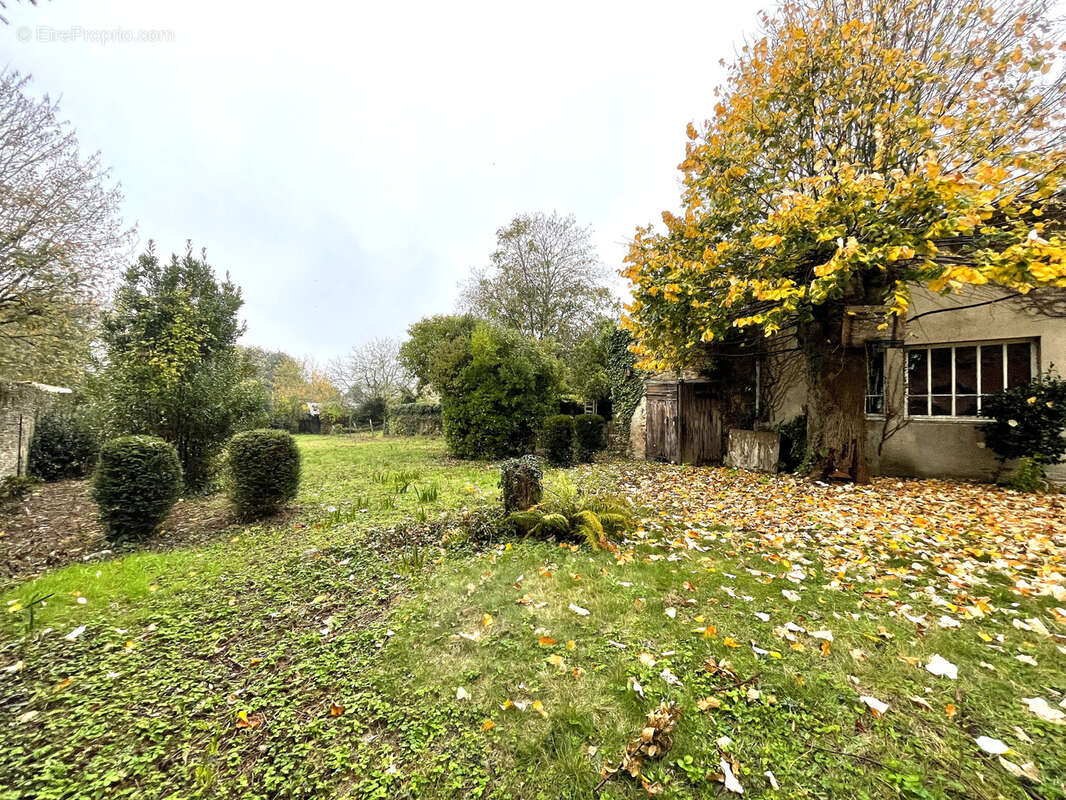 Maison à LE CELLIER