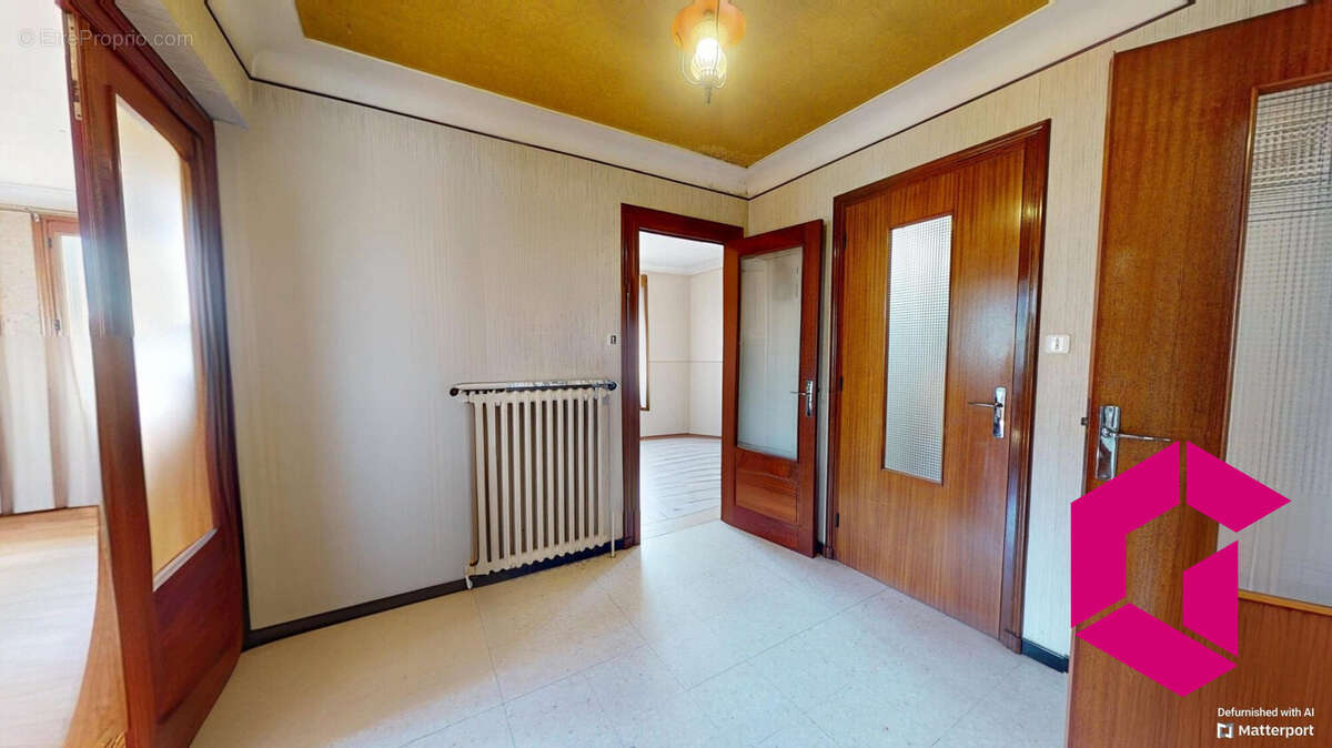 Maison à LA SEAUVE-SUR-SEMENE