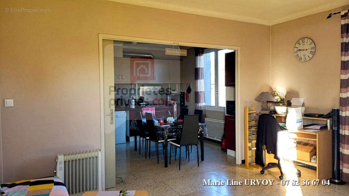 13550 Paluds de Noves - Appartement T3 loué  de 73.11 m² avec terrasse et parking - photo 3