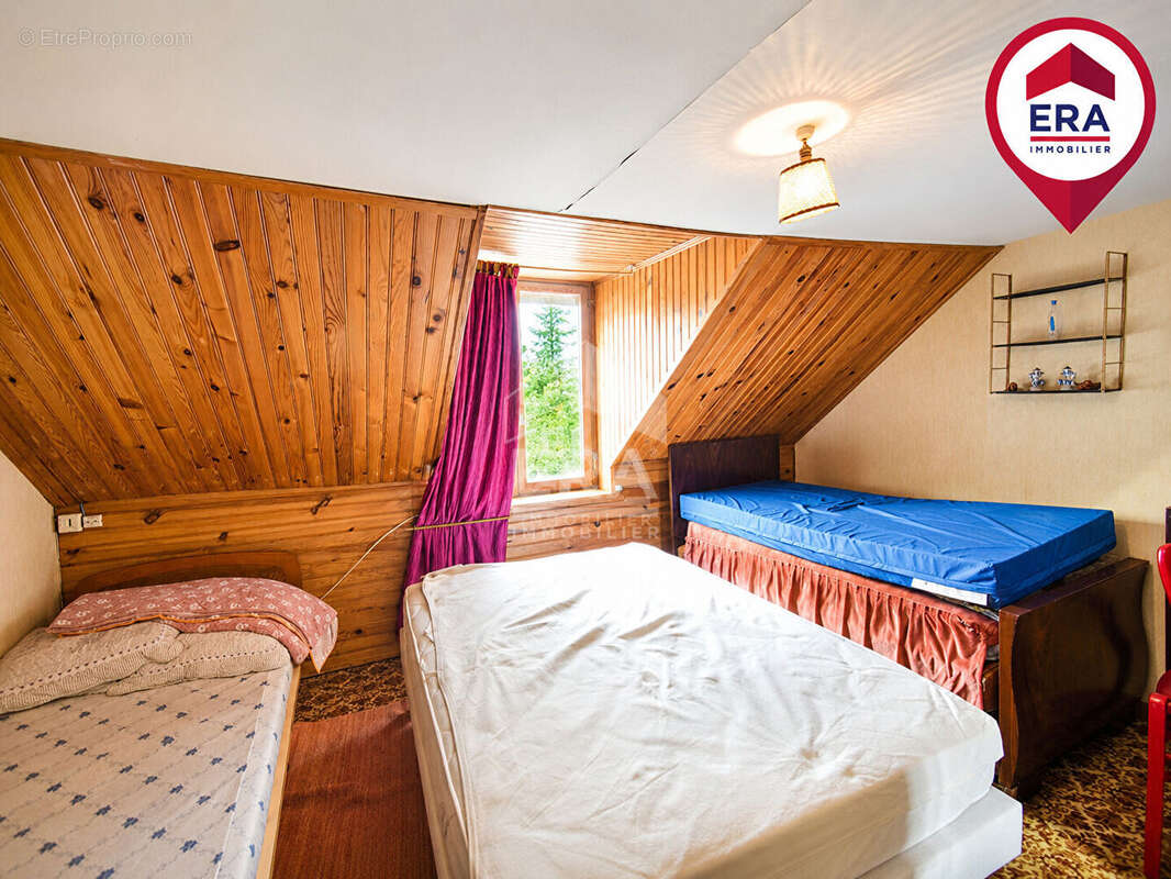 Maison semi-individuelle à Ferfay : 2 chambres, véranda et dépendances - photo 4
