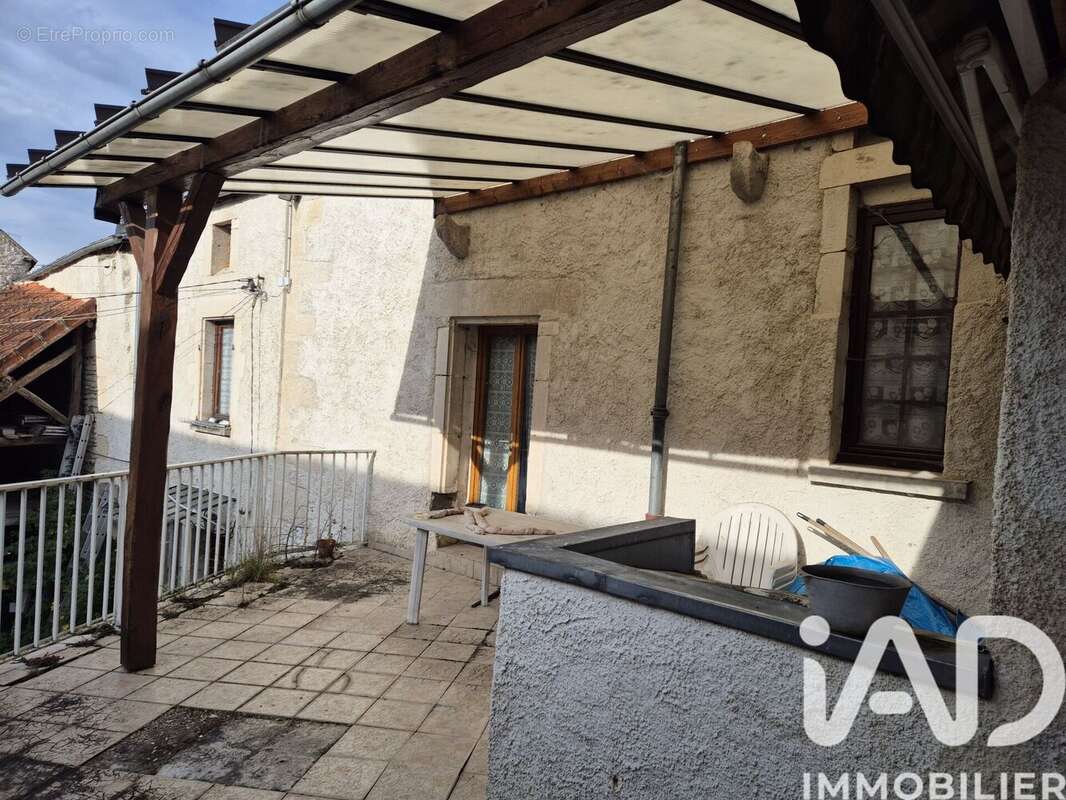 Photo 2 - Maison à RAVIERES