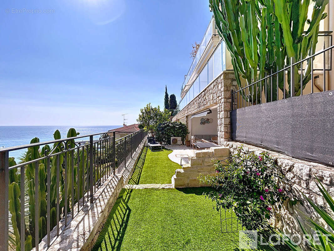 Appartement à MENTON