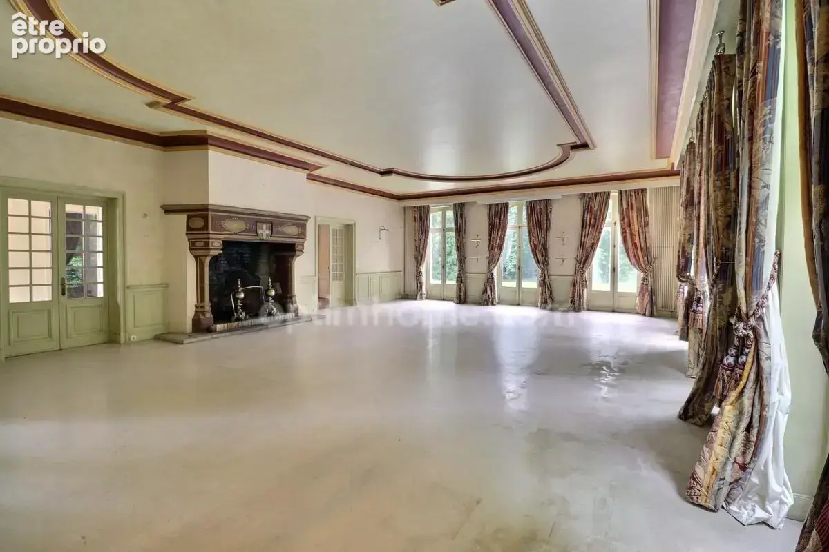 Propriété d'Exception : Manoir du XIXᵉ Siècle au Cœur de La Chapelle-sur-Erdre - photo 2