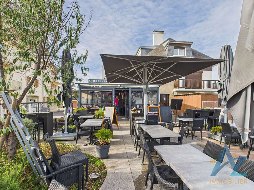 Commerce à MERVILLE-FRANCEVILLE-PLAGE