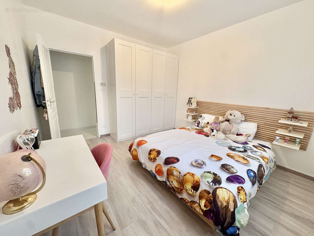 Maison à TERRASSON-LAVILLEDIEU