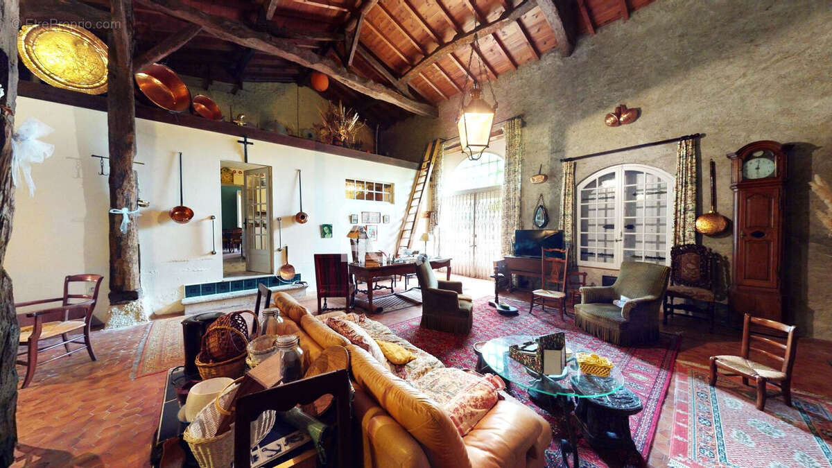 Maison à SAINT-SELVE