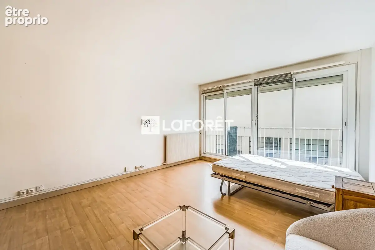 Appartement Paris 1 pièce(s) 36m2 - photo 10