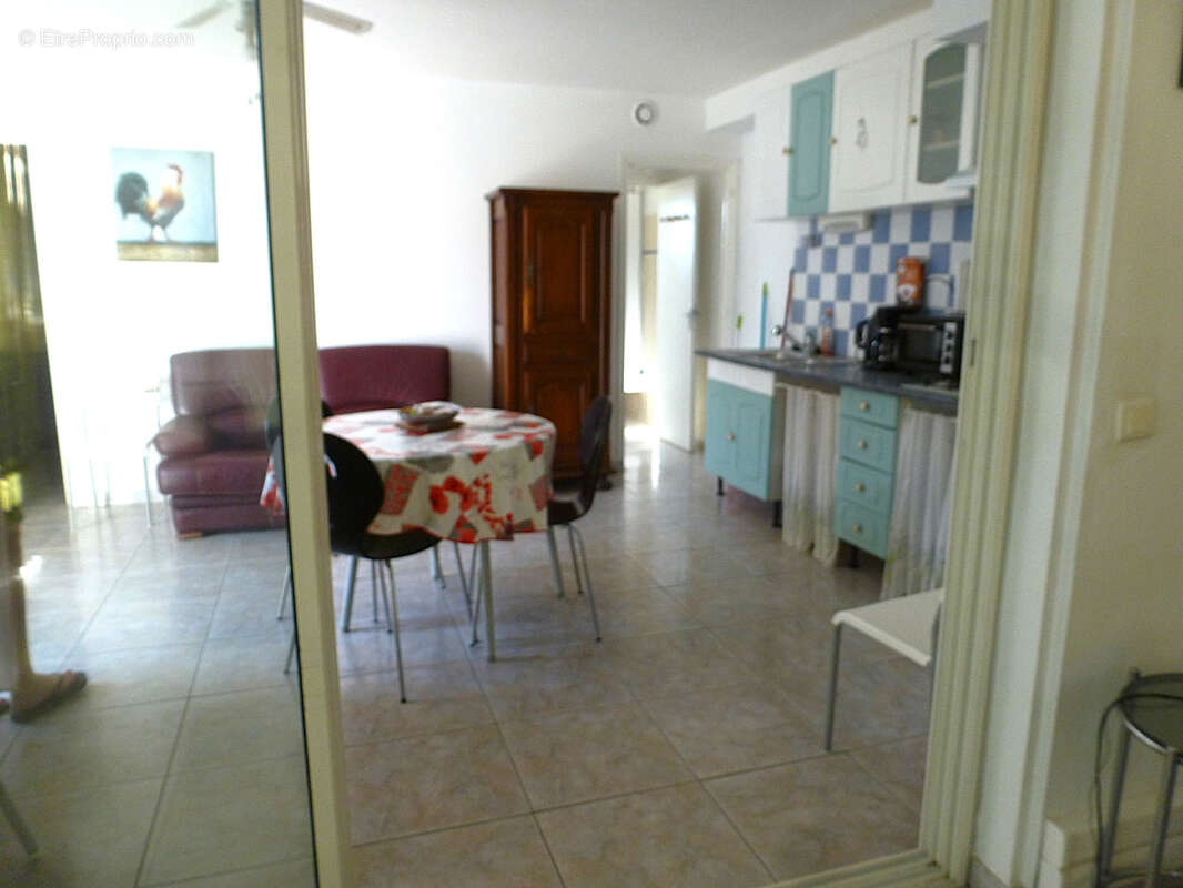 Immeuble de rapport à 250m de la plage !! - photo 6