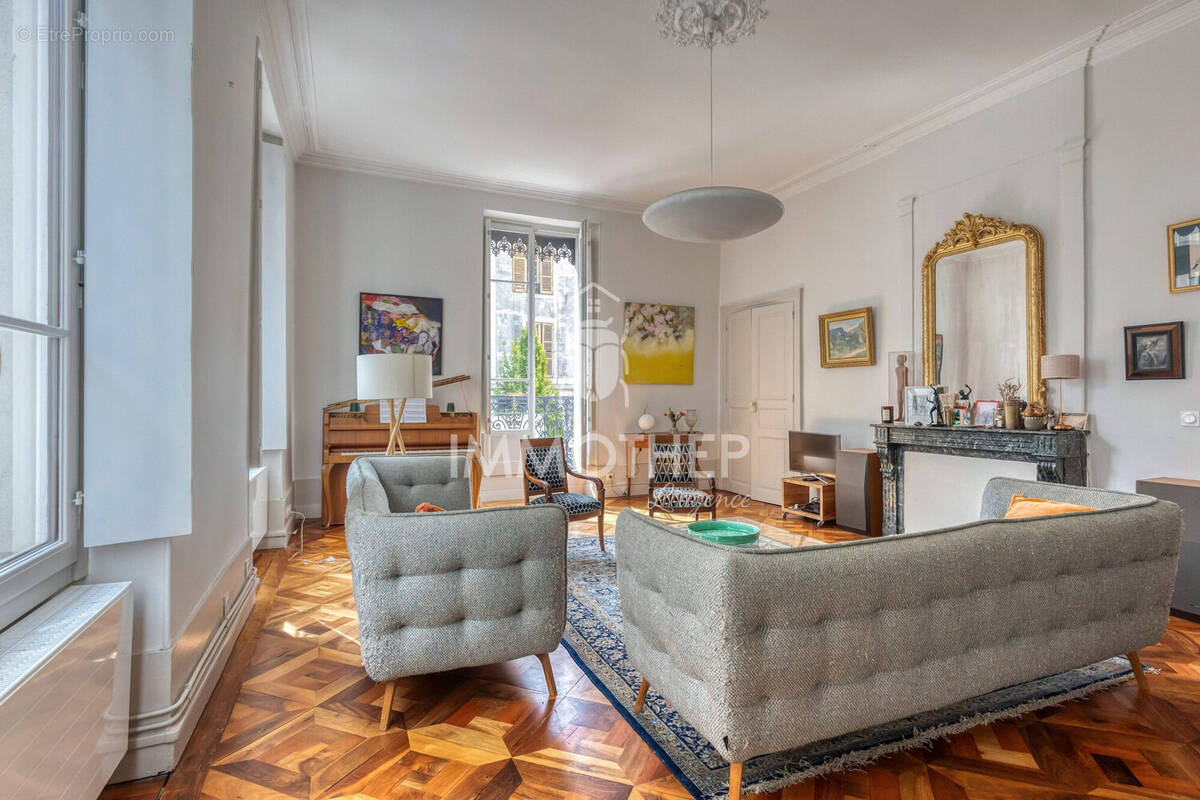 Appartement à GRENOBLE