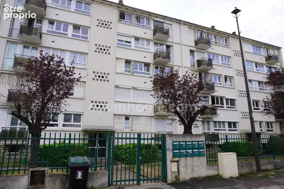 Appartement à vendre 4 pièces LE BOURGET (93) de 4 pièces / 2 chambres - 69 m2 - 223 000 € FAI - photo 16