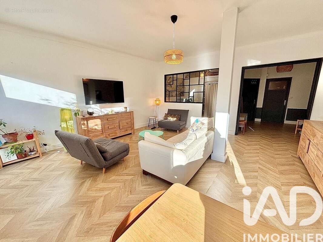 Appartement 92 m² à Avignon  - photo 2