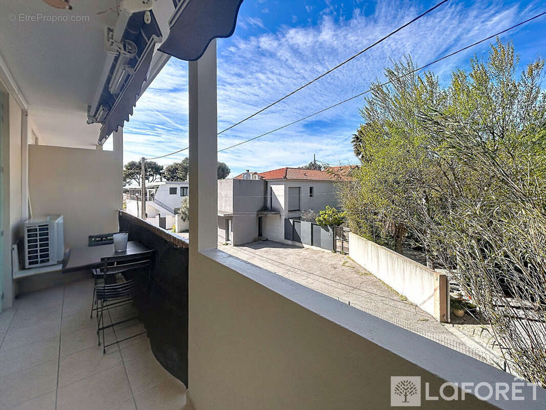 Appartement à CARRY-LE-ROUET