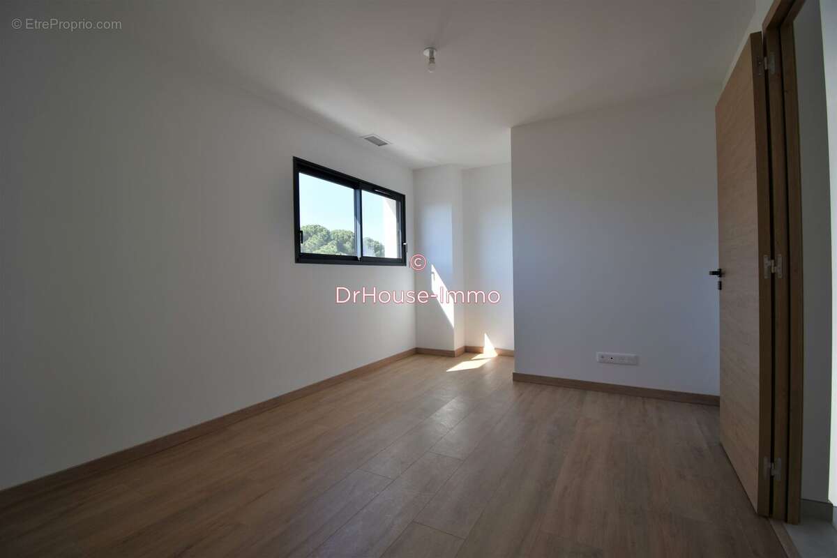 Maison 120 m² à Serignan  - photo 16