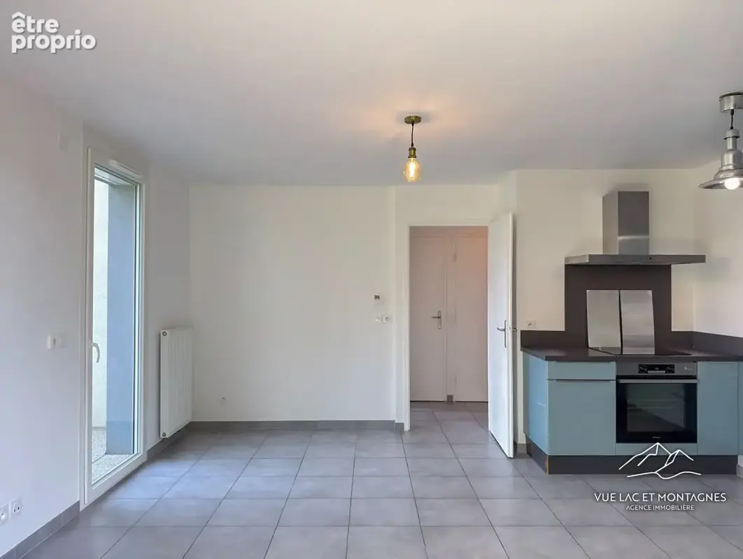 Appartement T2 43 m²  Rez-de-jardin, jardin privatif 96 m², garage fermé - photo 5