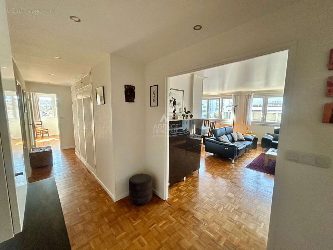 Appartement à POISSY